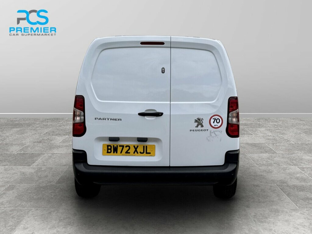 Peugeot Partner Bluehdi 1000 Professional Premium BW72XJL White #3