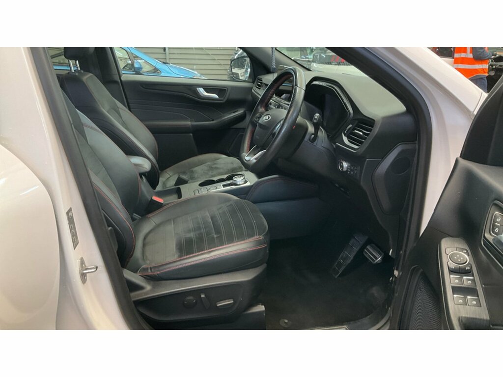 Ford Kuga Ecoboost Duratec St-line AV22EGU White #3