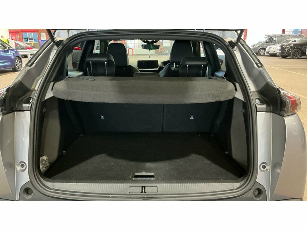 Peugeot 2008 Puretech Gt Line KS70AZZ Grey #5