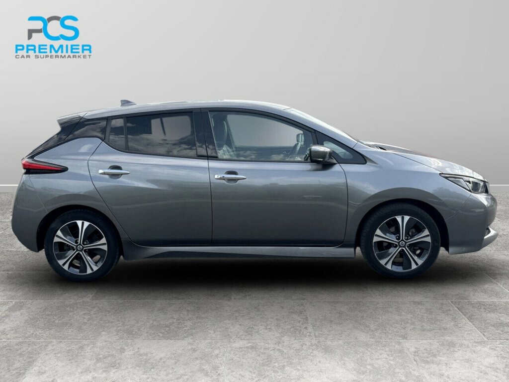 Nissan Leaf Tekna Grey #4