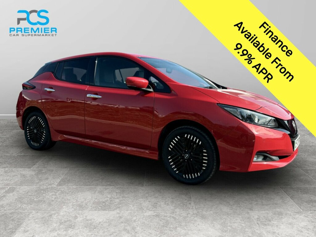 Nissan Leaf E N-connecta Red