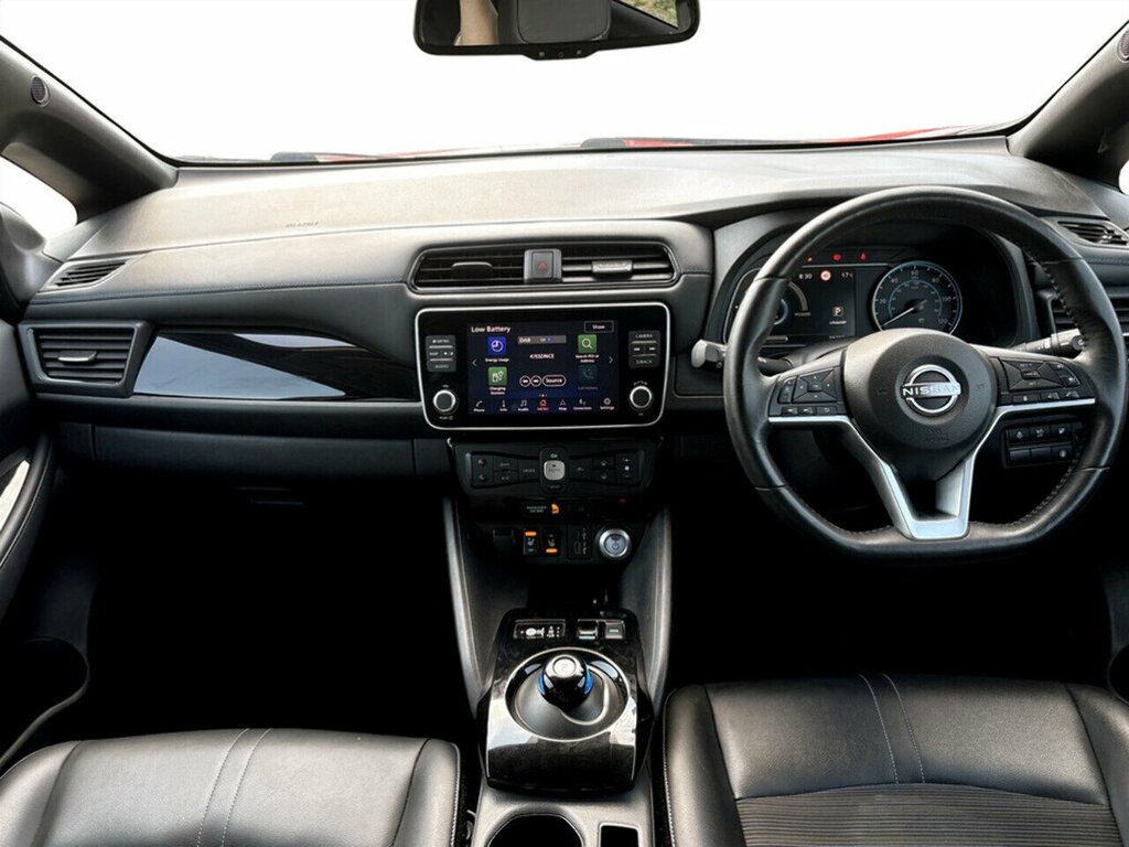 Nissan Leaf E N-connecta LP72RNX Red #6