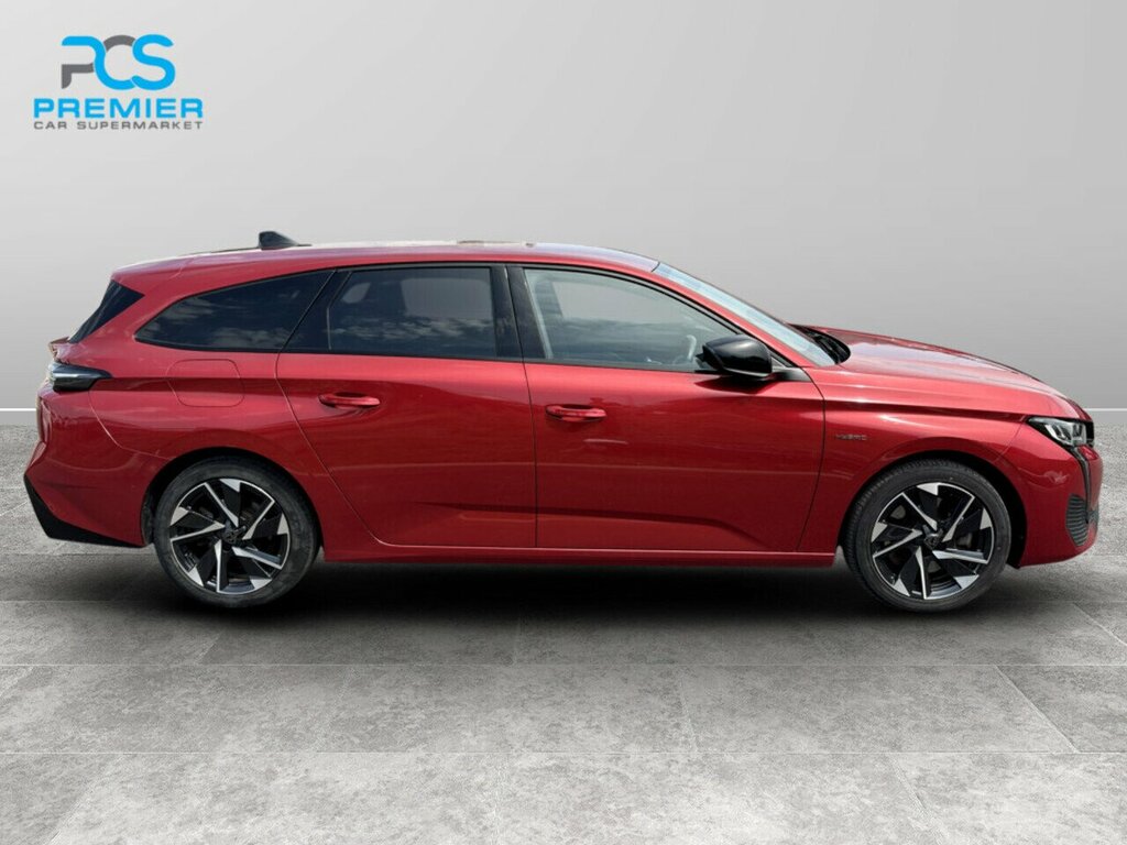 Peugeot 308 SW Allure Premium Red #4
