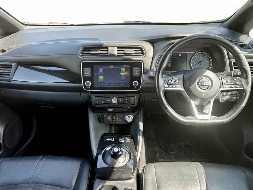 Nissan Leaf N-connecta DW70FVH Grey #6