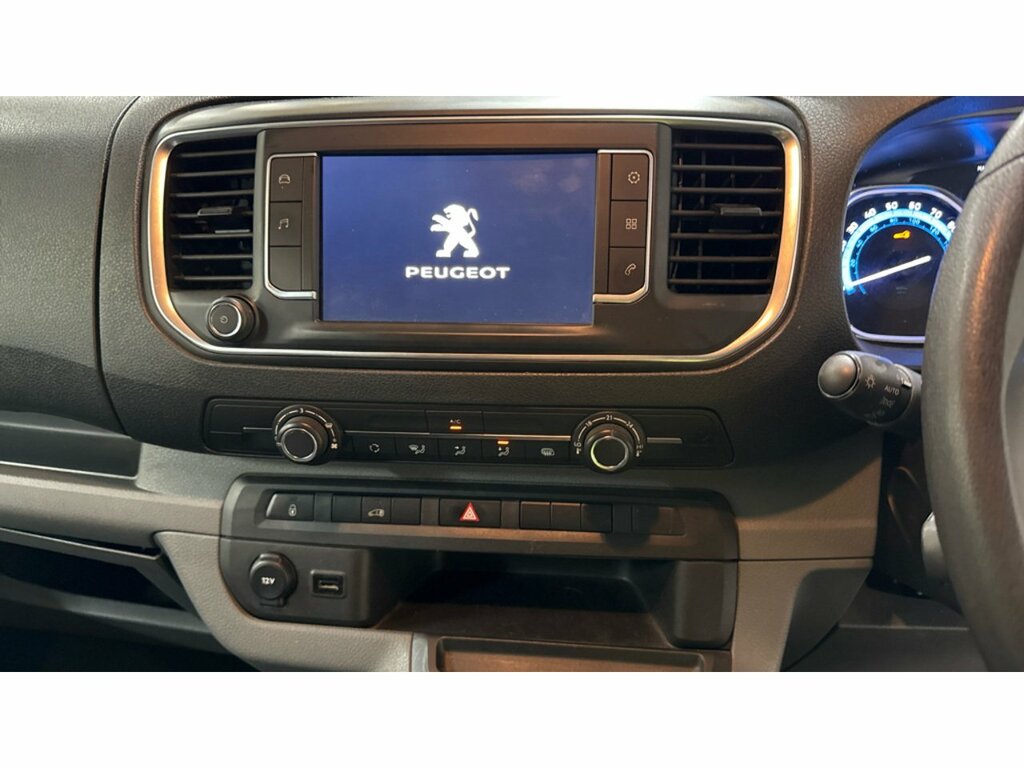 Peugeot E-Expert E 1200 Professional BJ72UBO White #3
