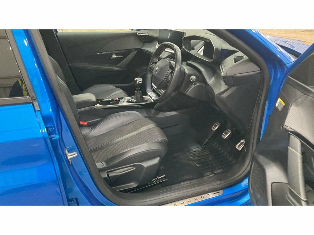 Peugeot 208 Puretech Gt CF23VYL Blue #3