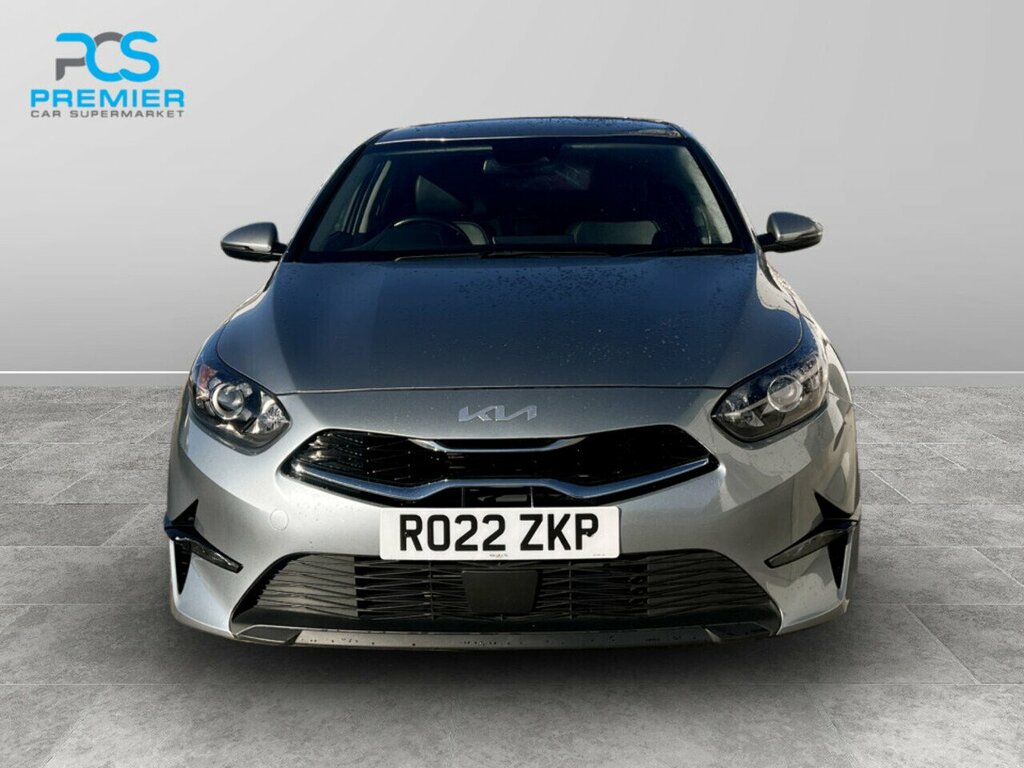 Kia Ceed T-gdi 3 RO22ZKP Silver #2