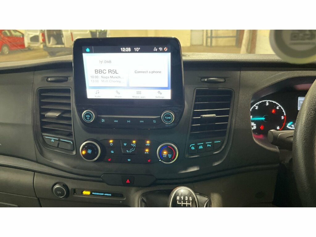 Ford Transit Custom 320 Ecoblue Leader YH21OCK White #6