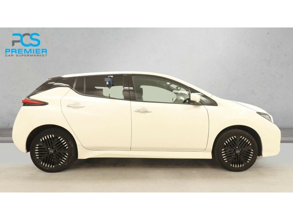 Nissan Leaf E Tekna LM23PHO White #2