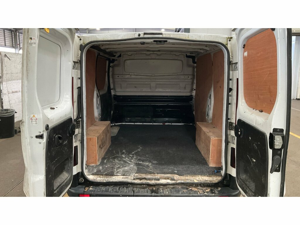 Renault Trafic Dci Blue Sl28 Business YM22XEJ White #4