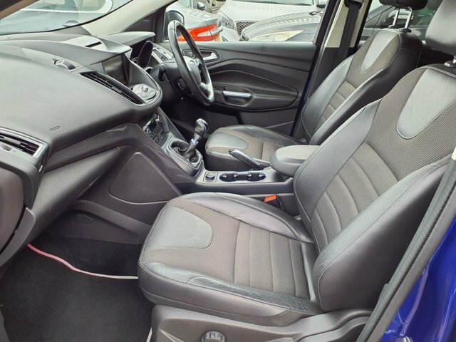 Ford Kuga 2.0 Tdci Titanium Suv 2Wd Euro 6 FL66WJX Blue #4