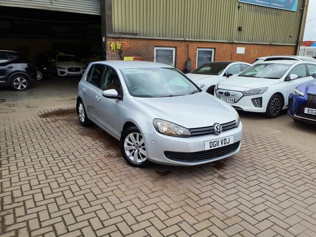 Volkswagen Golf 1.4 Tsi Match Hatchback Dsg Euro 5 122 Silver