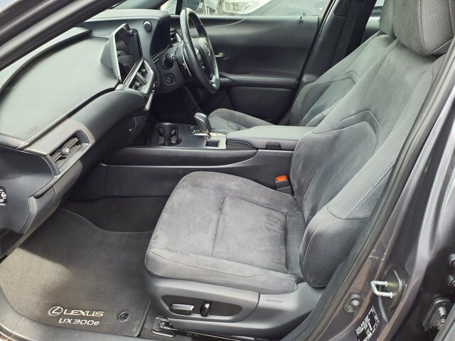 Lexus UX 72.8Kwh Suv 204 Ps GJ24XAW Grey #4