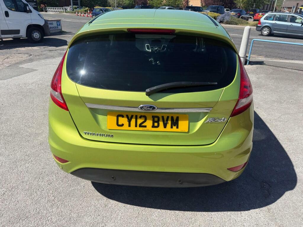 Ford Fiesta Hatchback 1.4 Titanium 201212 Green #5