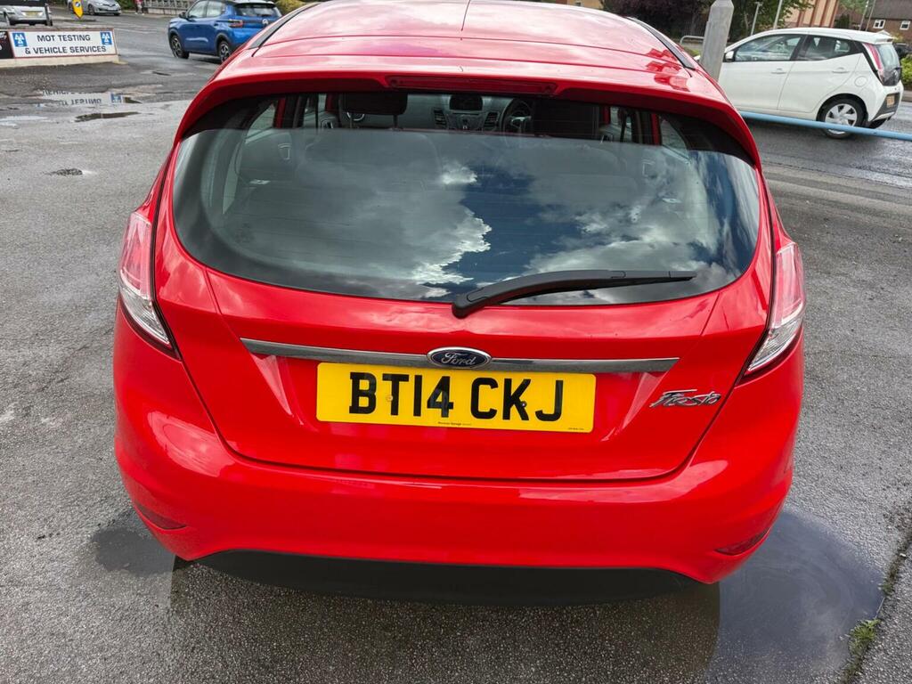 Ford Fiesta Hatchback 1.25 Zetec Euro 5 201414 BT14CKJ Red #5