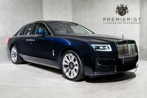 Rolls-Royce Ghost V12. Starlight. H Blue