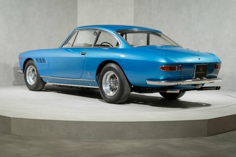 Ferrari 330 22. Full Nut Blue #5