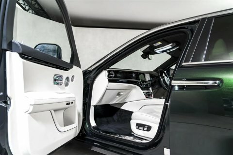 Rolls-Royce Ghost 6.75 V12 Black Badge Saloon 4Wd Eu HY22CZG Orange #16