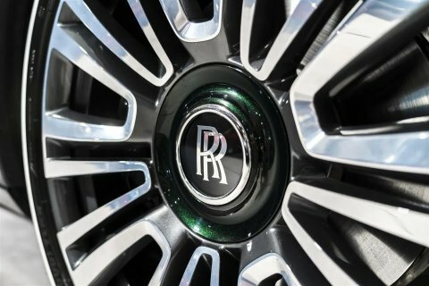 Rolls-Royce Ghost 6.75 V12 Black Badge Saloon 4Wd Eu HY22CZG Orange #14