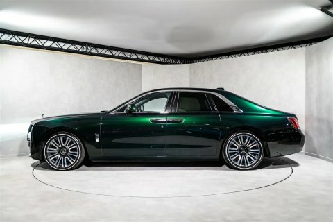 Rolls-Royce Ghost 6.75 V12 Black Badge Saloon 4Wd Eu HY22CZG Orange #9