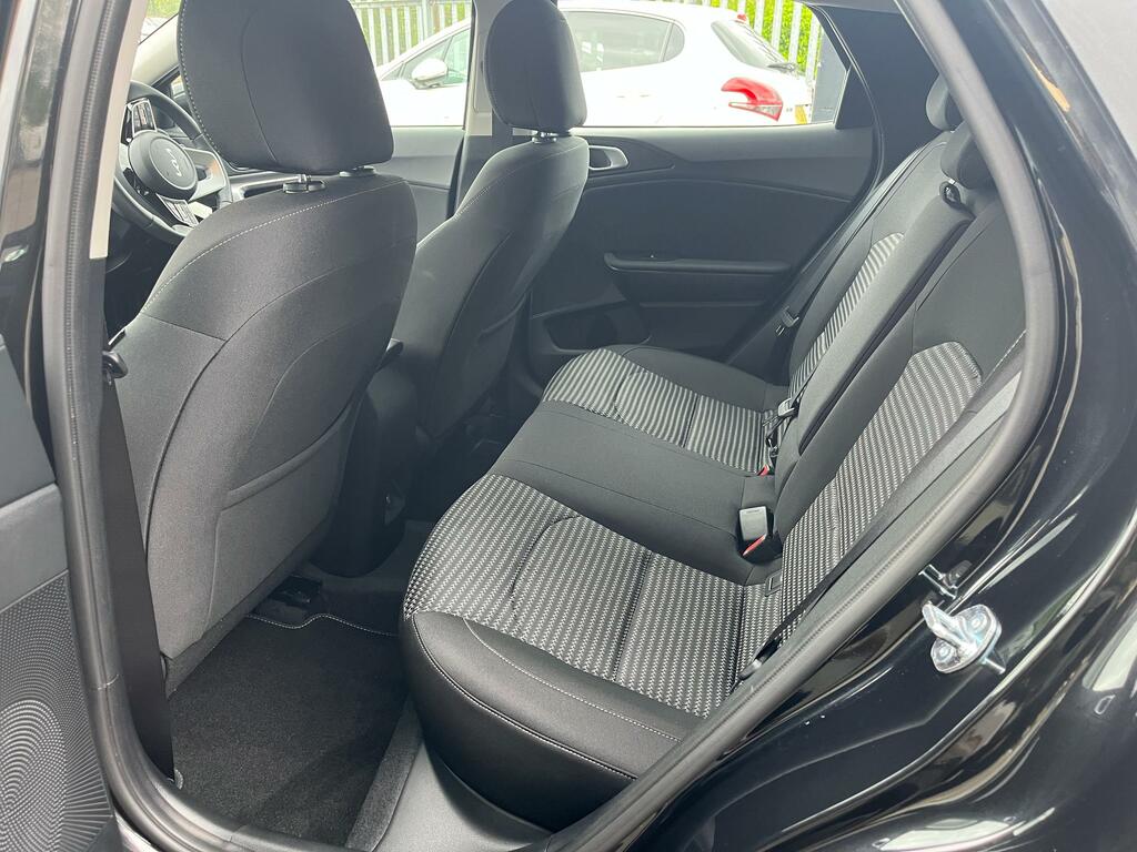 Kia Xceed 1.5 T-gdi Mt 2 MV75VPM Black #6