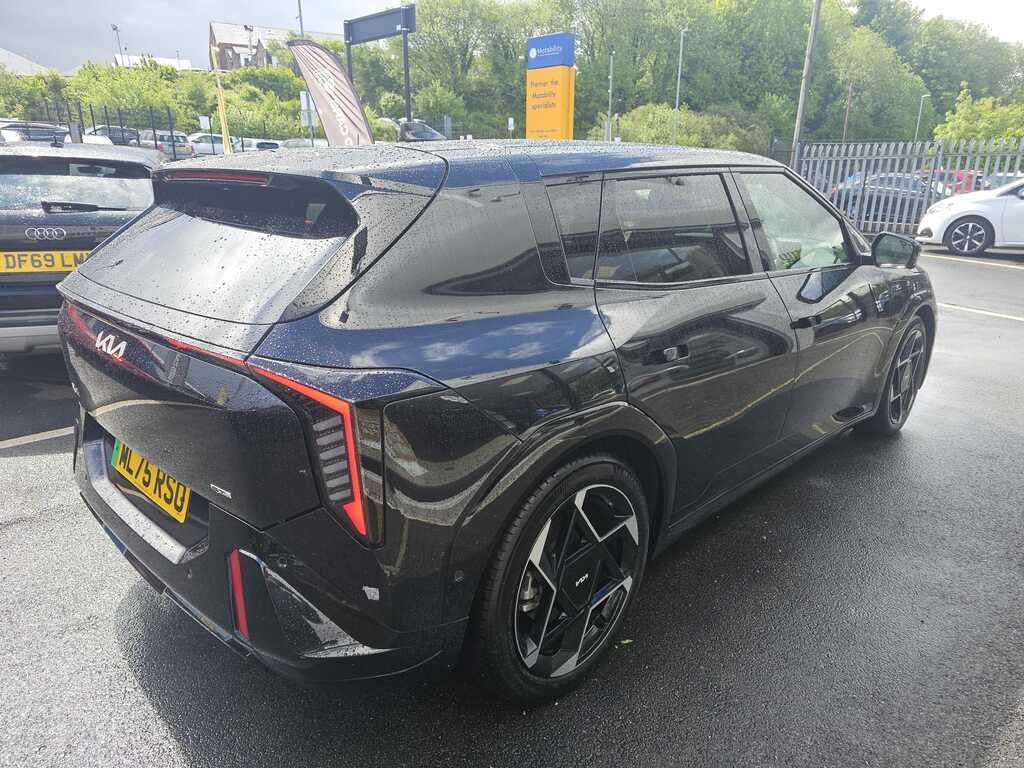 Kia EV4 81.4 Kwh Gt-line S Black #4