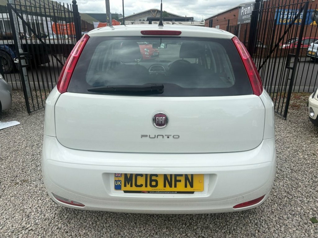 Fiat Punto 1.2L Pop White #5