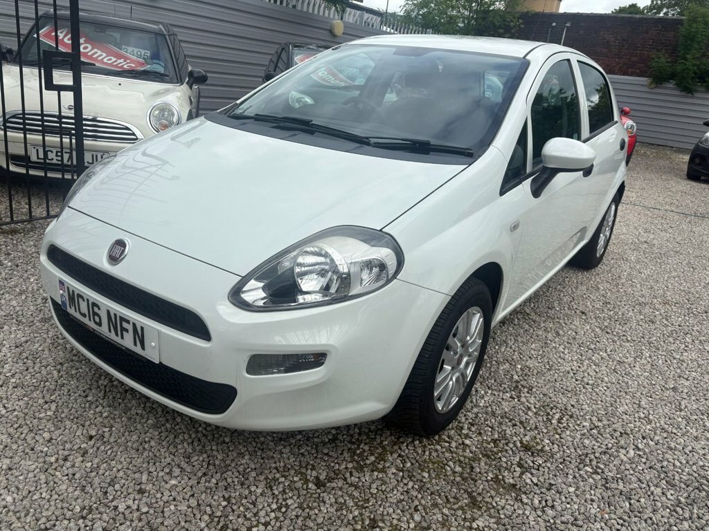 Fiat Punto 1.2L Pop White #3