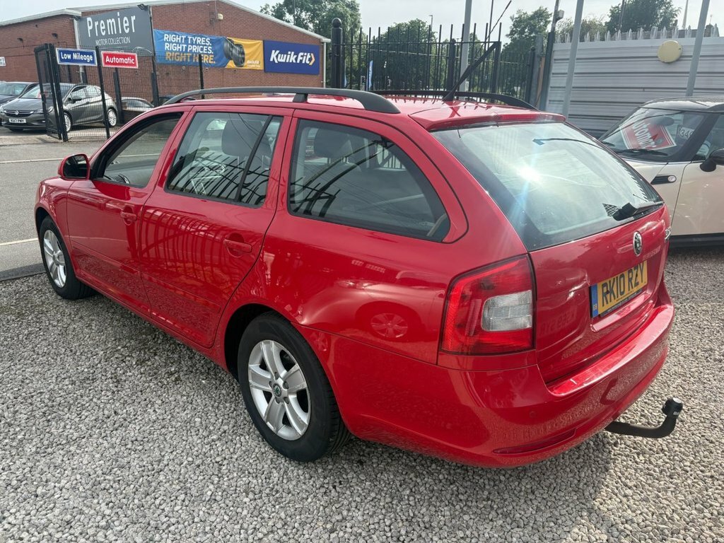 Skoda Octavia 1.6L Greenline Red #4