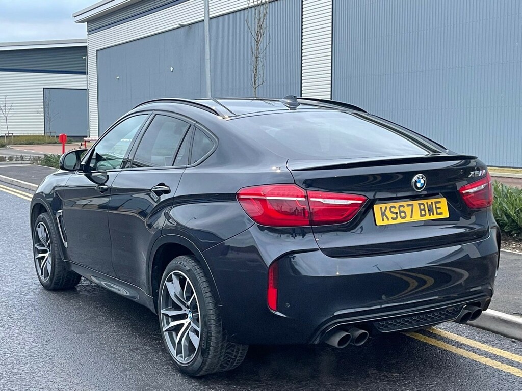 BMW X6 M 4.4 X6 M 2017 Black #3