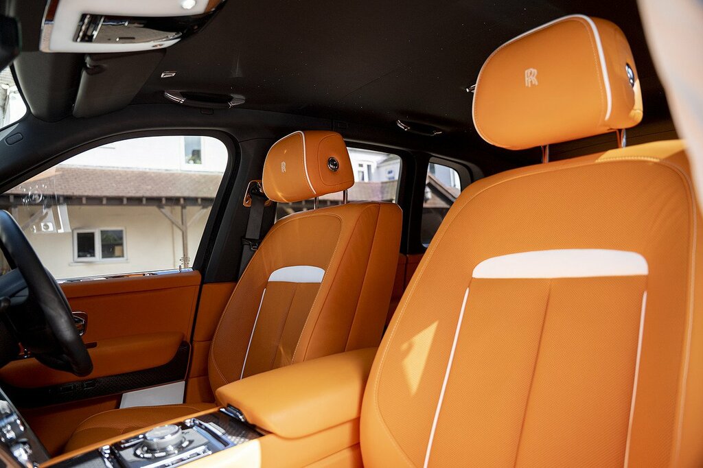 Rolls-Royce Cullinan Black Badge #20