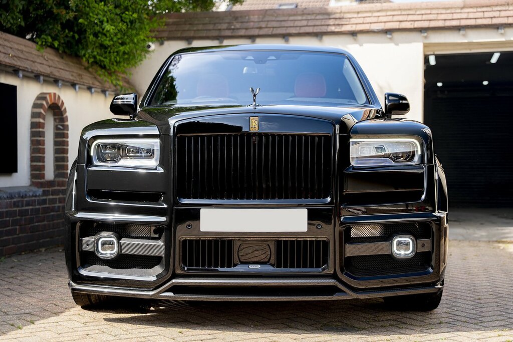 Rolls-Royce Cullinan V12 Black Badge White #2