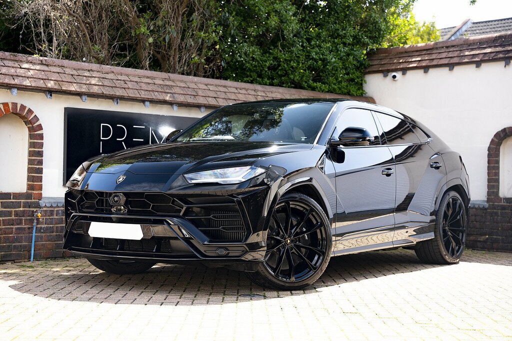 Lamborghini Urus V8 