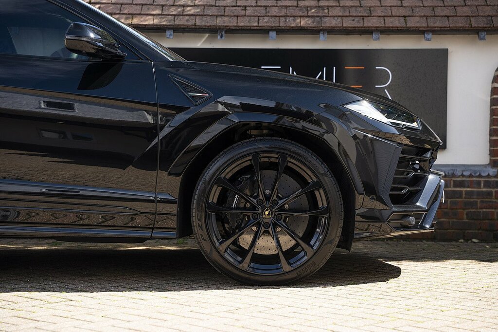 Lamborghini Urus 4.0T Fsi V8 Pearl Capsule #7