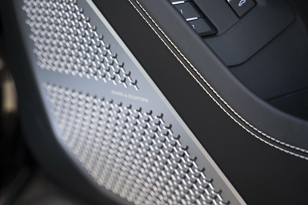 Lamborghini Urus 4.0T Fsi V8 Pearl Capsule #19