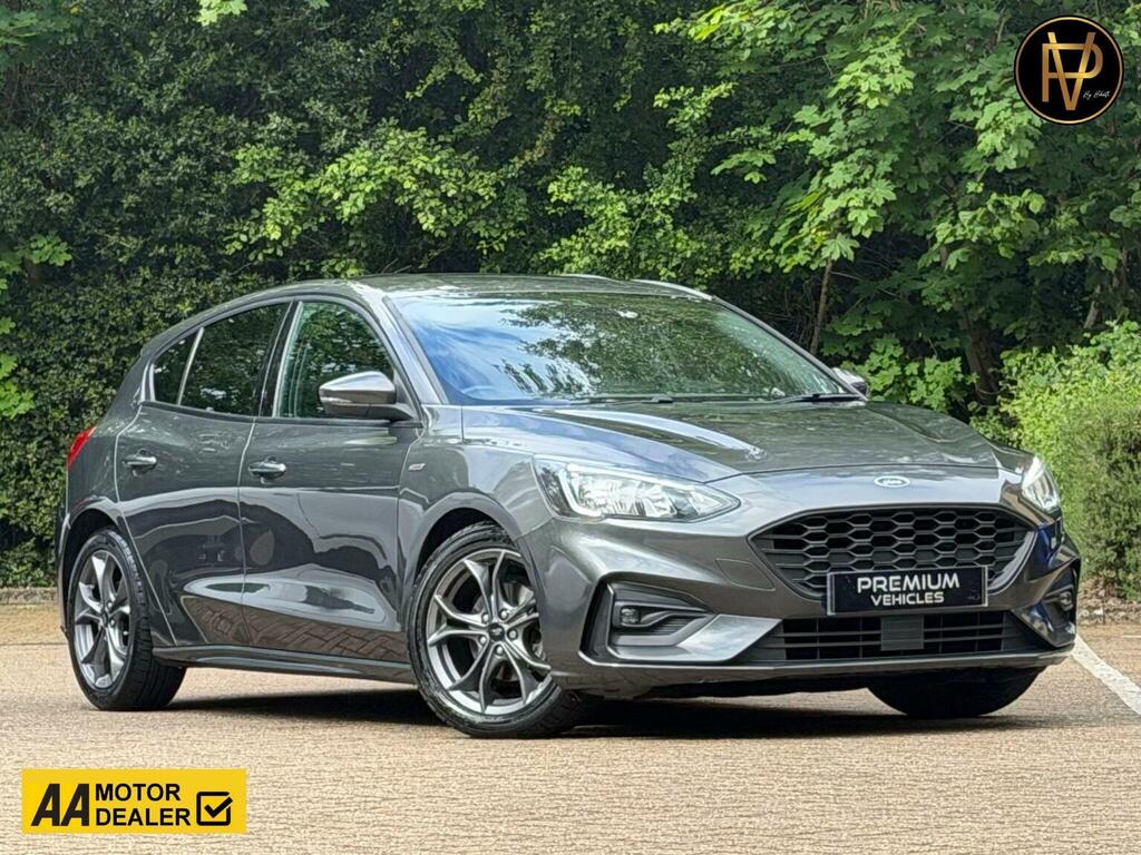 Ford Focus Hatchback 1.5 Ecoblue St-line Euro 6 Ss 20 Grey
