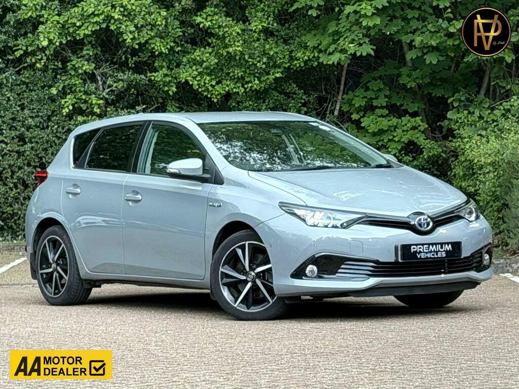 Toyota Auris Hatchback 1.8 Vvt-h Design Cvt Euro 6 Ss 2 Grey