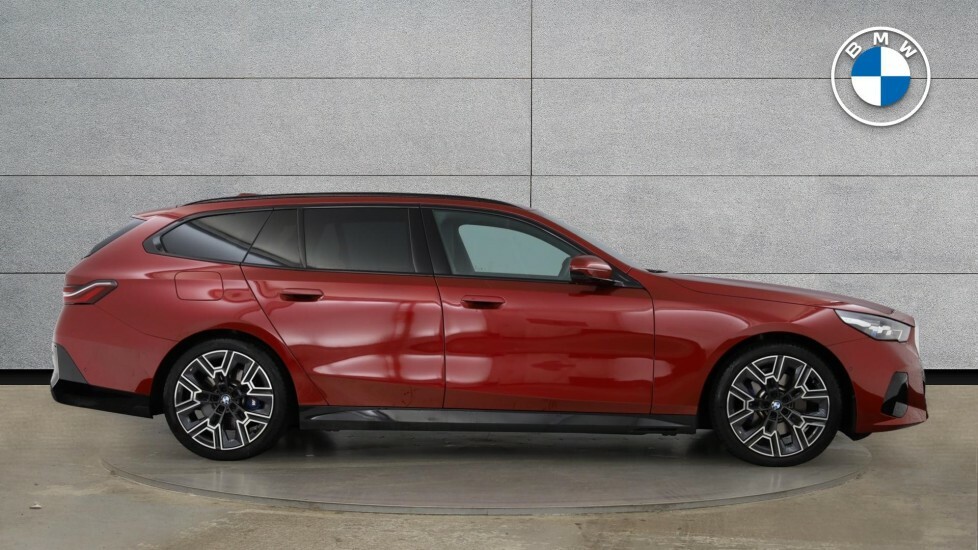 BMW 5 Series 520I M Sport Touring YG75UPH Red #3