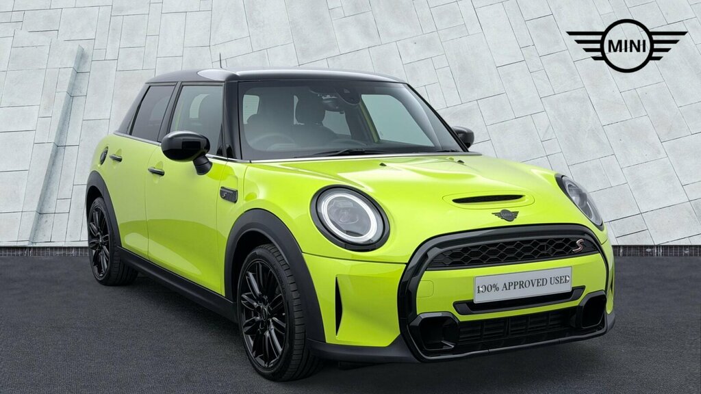Mini Hatch 5-Door Hatch Cooper S Exclusive Yellow