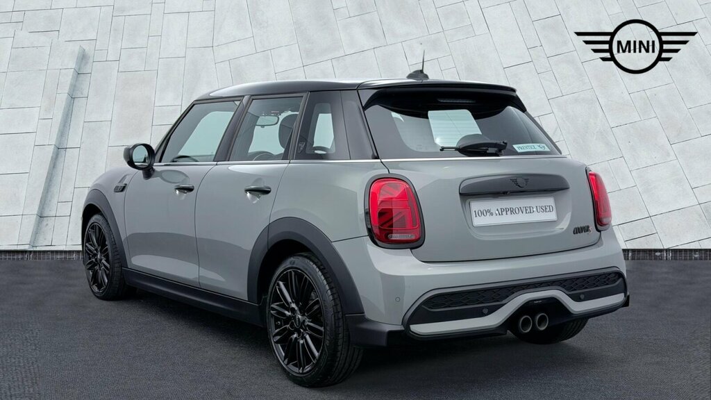 Mini Hatch 5-Door Hatch Cooper S Exclusive CVZ7139 Grey #2