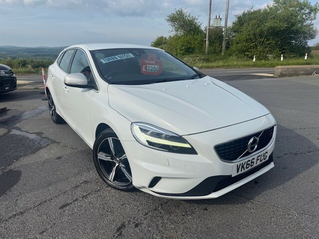 Volvo V40 2.0Td D2 R-design White