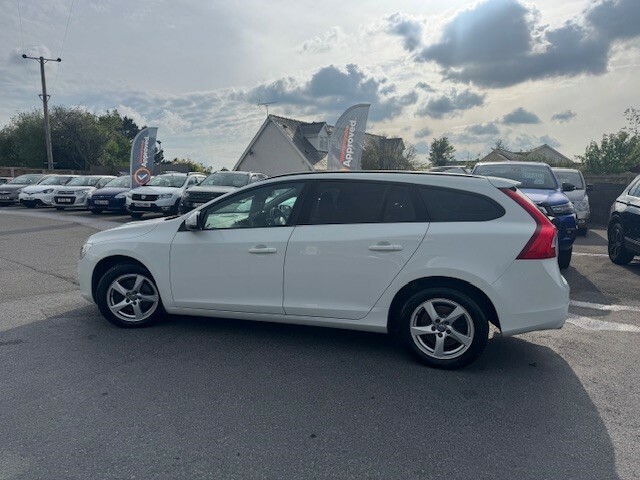 Volvo V60 2.0Td D4 Business Edition Estate WV66RWO White #3