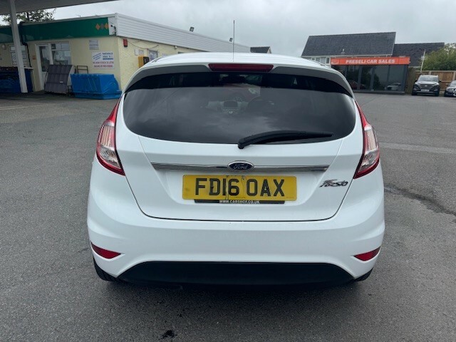 Ford Fiesta 1.5Tdci Titanium FD16OAX  #5