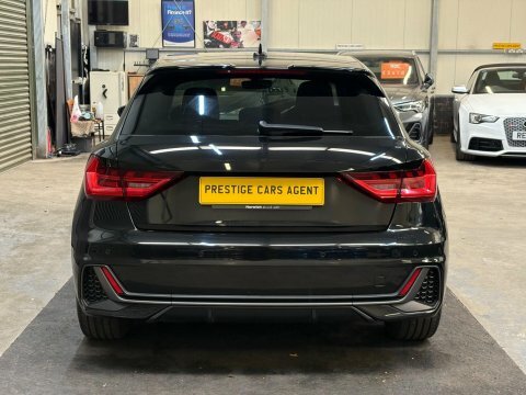 Audi A1 1.0 Tfsi 30 AU20OFM #5