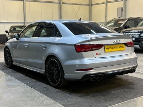 Audi S3 2.0 Tfsi Black WM69DDE Silver #4