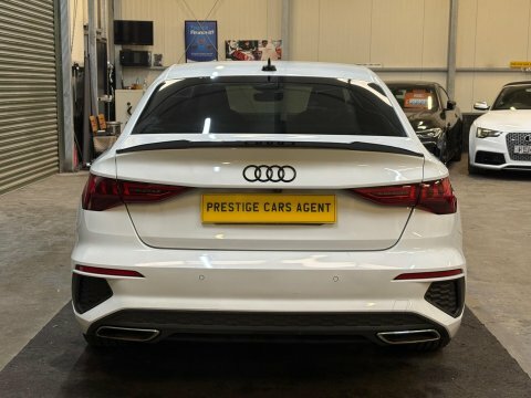 Audi A3 1.5 Tfsi 35 LS70KDJ White #5
