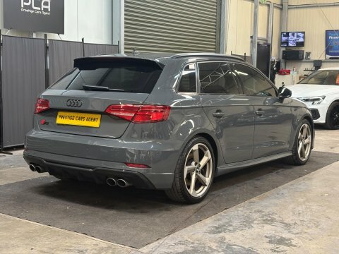 Audi S3 2.0 Tfsi Black  #5
