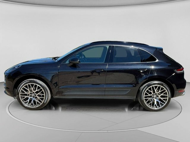 Porsche Macan Suv Pdk Black #2