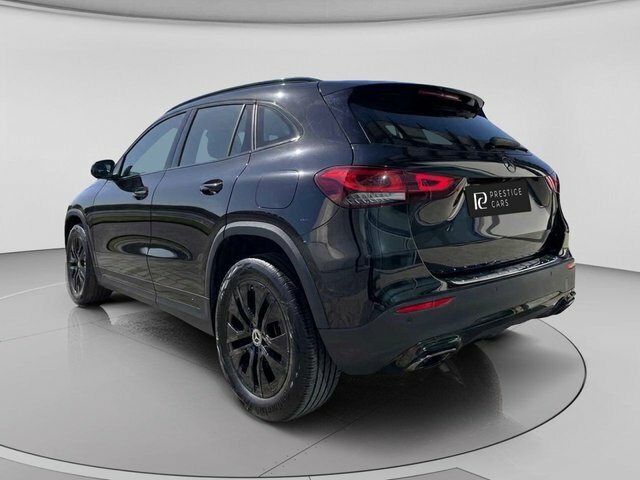 Mercedes-Benz GLA Class Gla200 Sport Suv EK72XMS Black #2