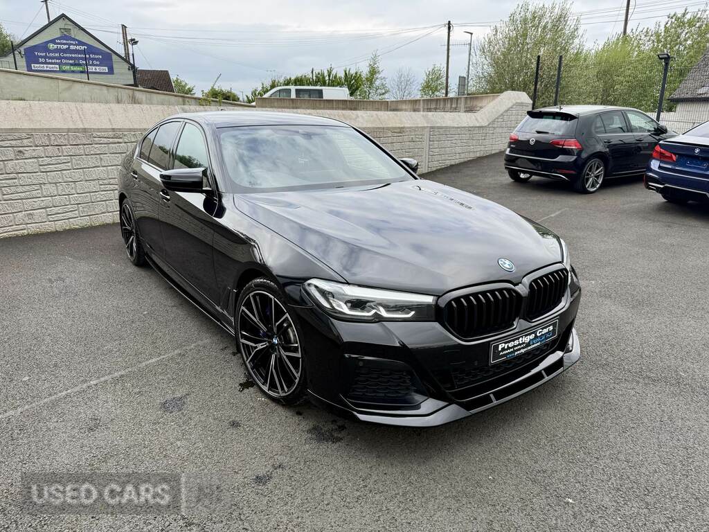 BMW 5 Series 530E M Sport AF22UOU Black #5